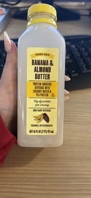 BANANA & ALMOND BUTTER PROTEIN SMOOTHIE BEVERAGE WITH COCONUT WATER & PEA PROTEIN