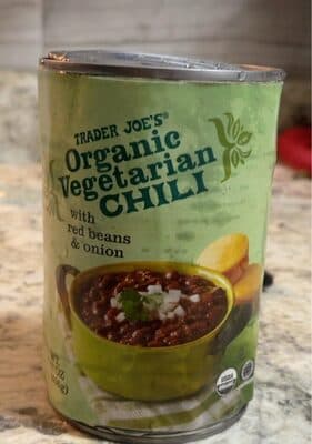 Organic Vegetarian Chili with red beans & onion