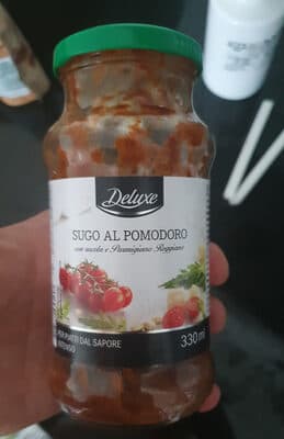 Tomato sauce with arugula and parmigiana reggiano cheese, rucola & parmigiano reggiano