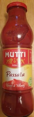 Tomato passata