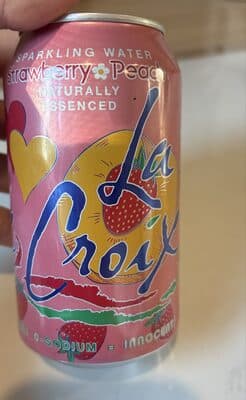 Sparkling Water Strawberry Peach Naturally Essenced