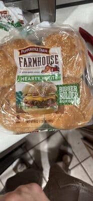HEARTY WHITE Bigger Bolder Burgers