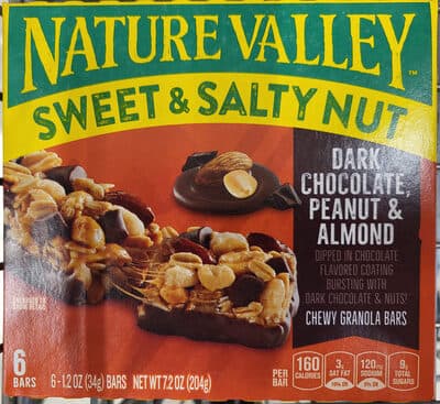Sweet & Salty Nut Dark Chocolate, Peanut & Almond Chewy Granola Bars