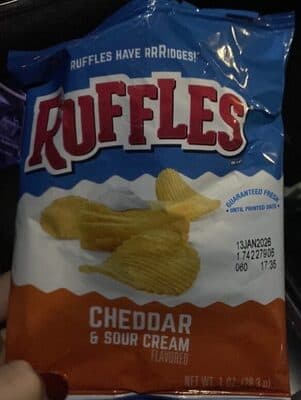 CHEDDAR & SOUR CREAM FLAVORED