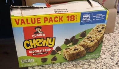 Chewy Chocolate Chip Granola bars
