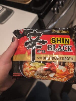 SHIN RAMYUN BLACK