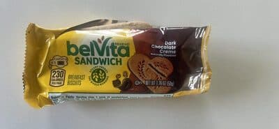 belVita SANDWICH Breakfast Biscuits Chocolate Cream