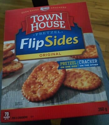 Town House Flipsides Crackers
