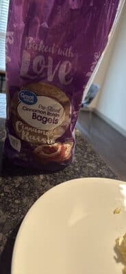 Cinnamon Raisin Bagels
