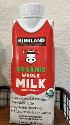 Organic whole milk with vitamin D