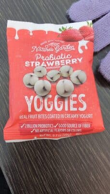 Probiotic Strawberry Yoggies