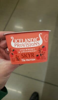 STRAWBERRY & LINGONBERRY SKYR