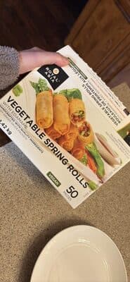 Vegetable Spring Rolls with Edamame