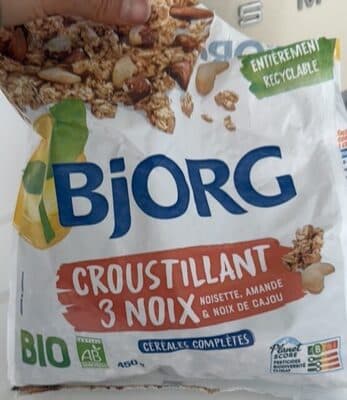 Croustillant 3 noix noisette, amande & noix de cajou
