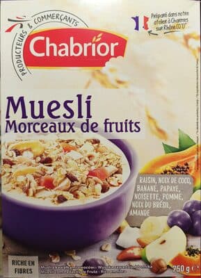 Muesli floconneux morceaux de fruits