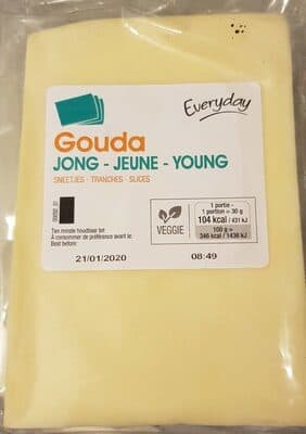 Gouda jeune en tranches
