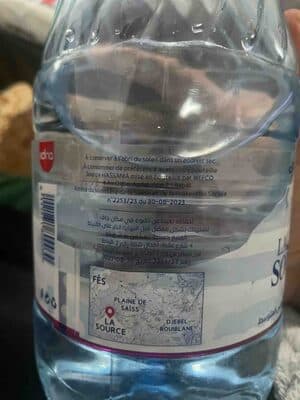 Eau de source naturelle La Source