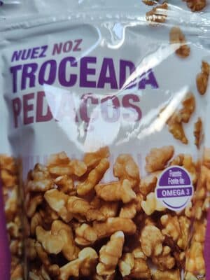 Nuez Troceada Pedaços