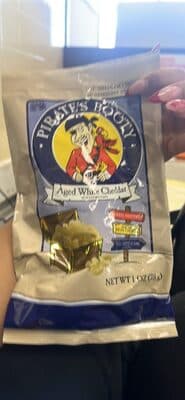 Aged White Cheddar Puffed Whole Corn Puffs