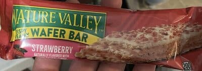 Strawberry Crisp Wafer Bar