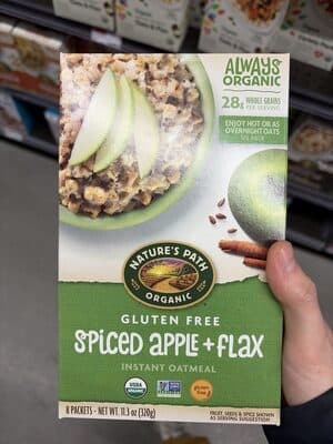Gluten Free Spiced Apple + Flax Instant Oatmeal
