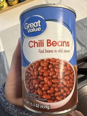 Chili beans, small red beans in chili sauce