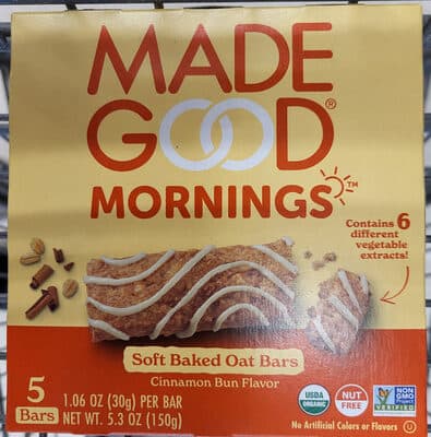 Cinnamon bun oat bar