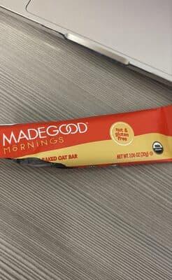 Organic soft baked oat bar