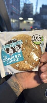 The Complete Cookie White Chocolate Flavored Macadamia