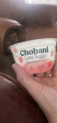Less Sugar Ripe Strawberry Yogurt
