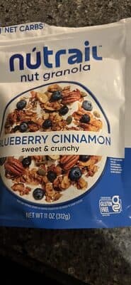nut granola blueberry cinnamon