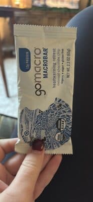 MACROBAR heartwarming retreat oatmeal chocolate chip
